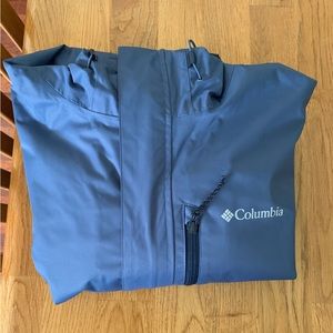 Columbia rain Jacket with hood